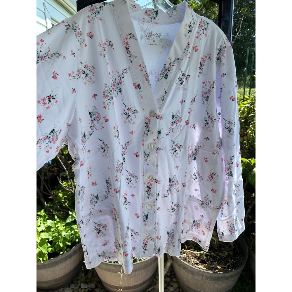 UltraSofts Women's 3X White Floral Button Front Cardigan Top Pockets New